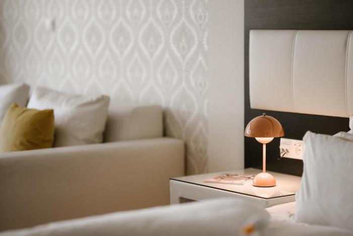 Hotel Ansitz Plantiz Merano Chambre photo
